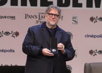 “La vida real está de la chingada”: Guillermo del Toro habla de fantasía y fascismo en el FICM