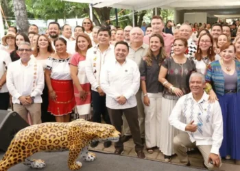Moreno Guillén asiste a la inauguración del Festival Coyatoc