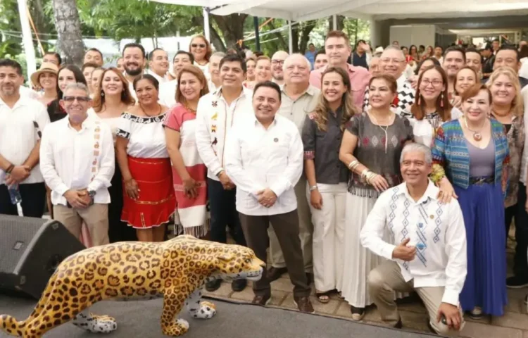 Moreno Guillén asiste a la inauguración del Festival Coyatoc