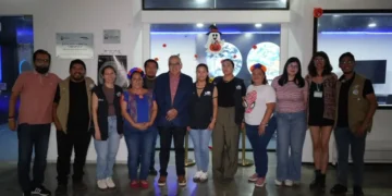 Planetario Tuxtla realiza velada astronómica para acercar la ciencia a las familias chiapanecas