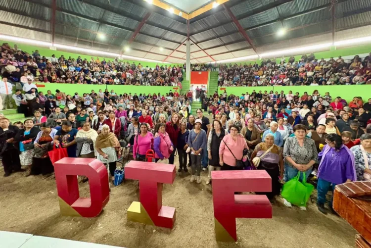 Ayuntamiento y DIF fortalecen apoyos para mujeres y familias de San Cristóbal