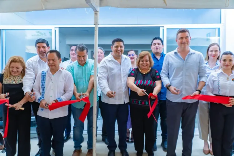 Luis Pedrero encabeza inauguración de nueva sede del Centro de Conciliación Laboral en Palenque