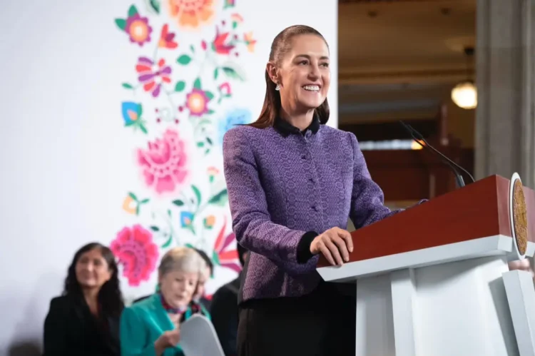 En cinco años, aumentó en 7 millones el número de mexicanos con agua entubada en su vivienda: presidenta