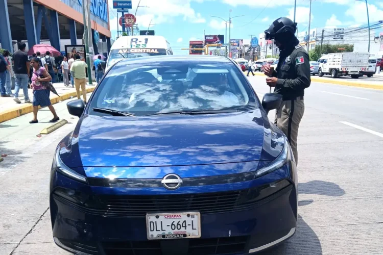 Realiza SMyT operativo de inspección y vigilancia al transporte privado por plataforma en la capital