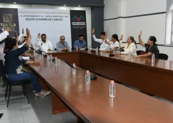 Realiza gobierno municipal de Tuxtla Chico donación de inmueble a la UNACH