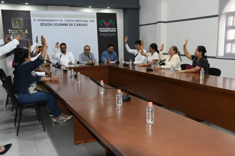 Realiza gobierno municipal de Tuxtla Chico donación de inmueble a la UNACH