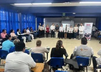 UNFPA y Salud fortalecen colaboración para prevenir embarazos no planeados